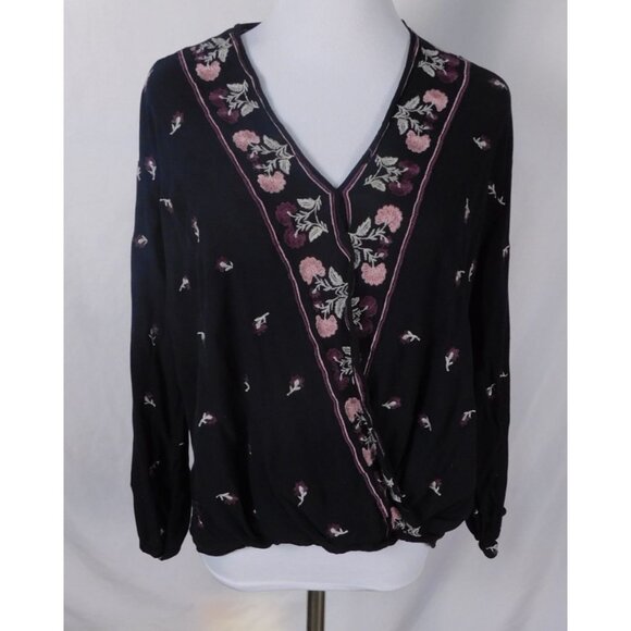 Blue Rain Embroidered Wrap Blouse L Boho Cottagecore Francesca's - Picture 1 of 12